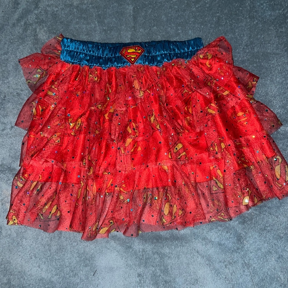 Rubies kids xs supergirl tutu skirt. Great condition. No frilling.
